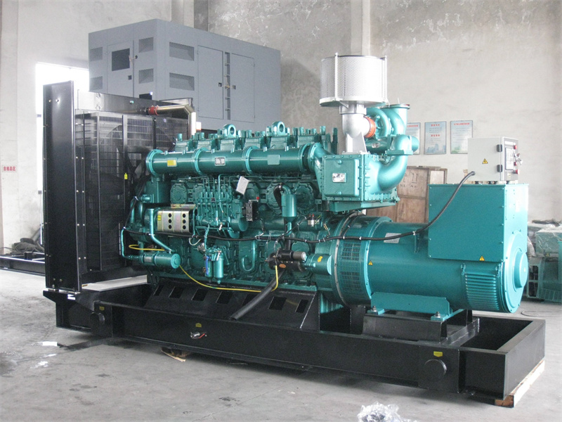 同安200KW 柴油发电机的油耗是多少?